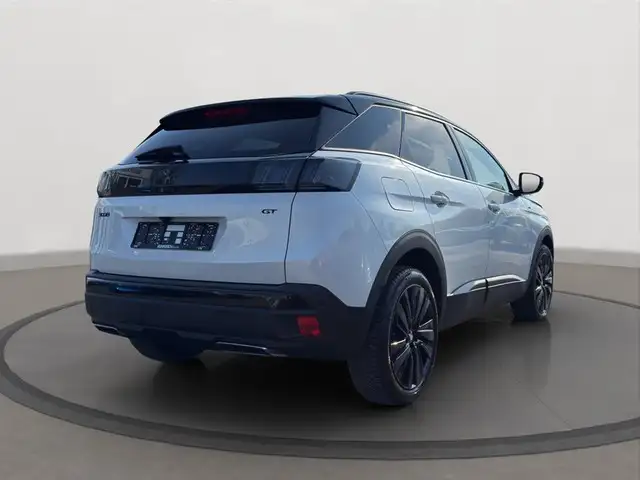 Peugeot 3008 view 5