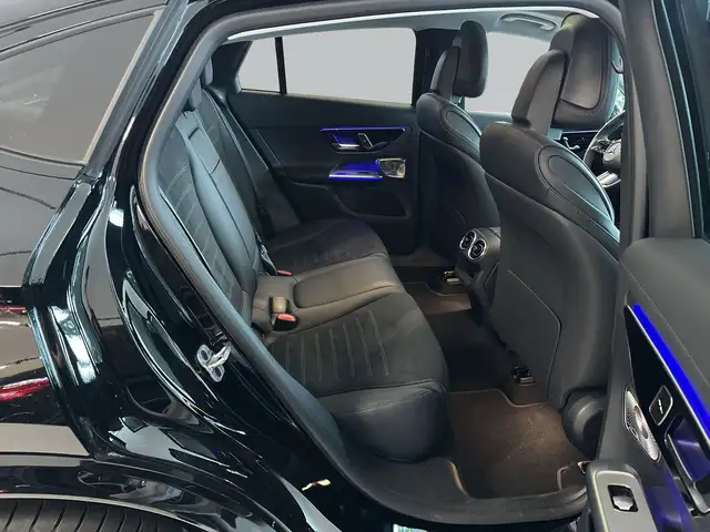 Mercedes-Benz GLC view 11