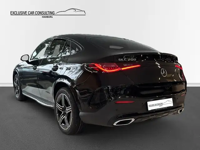 Mercedes-Benz GLC view 4