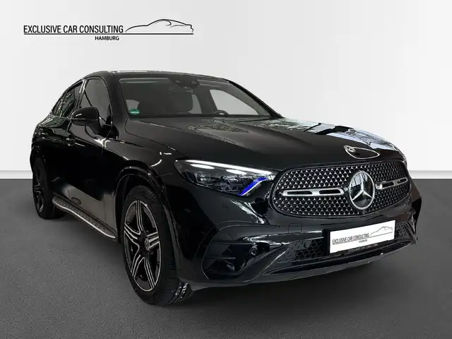 Mercedes-Benz GLC view 3