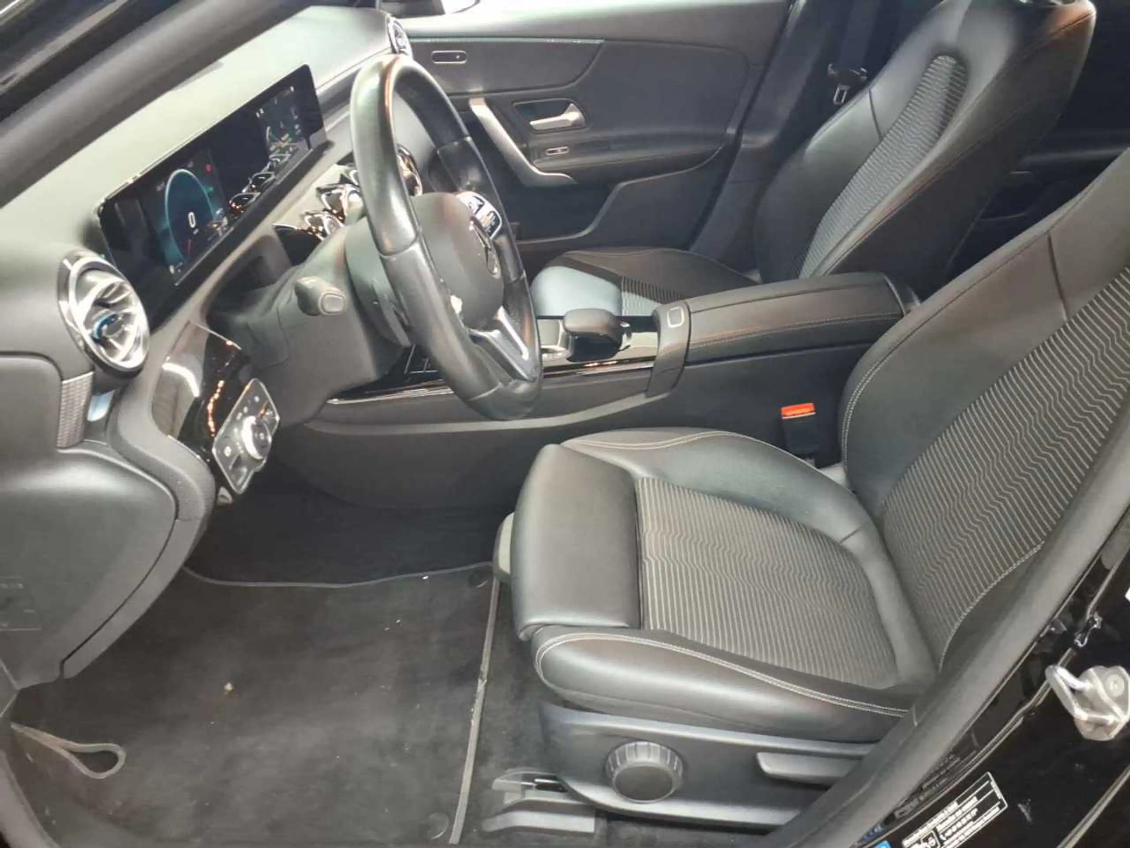 Mercedes-Benz A 220 A 220 d 8G- Progressive AHK BusiP KAM — photo 7