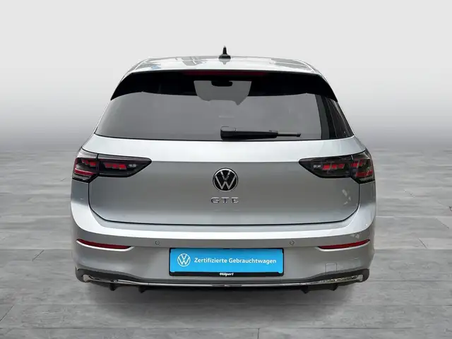 Volkswagen Golf view 5
