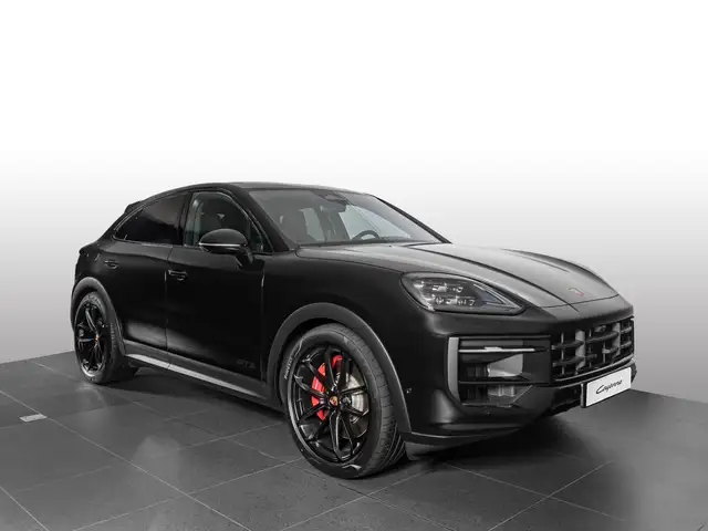 Porsche Cayenne view 7