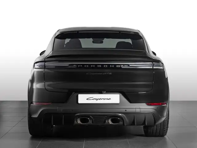 Porsche Cayenne view 4
