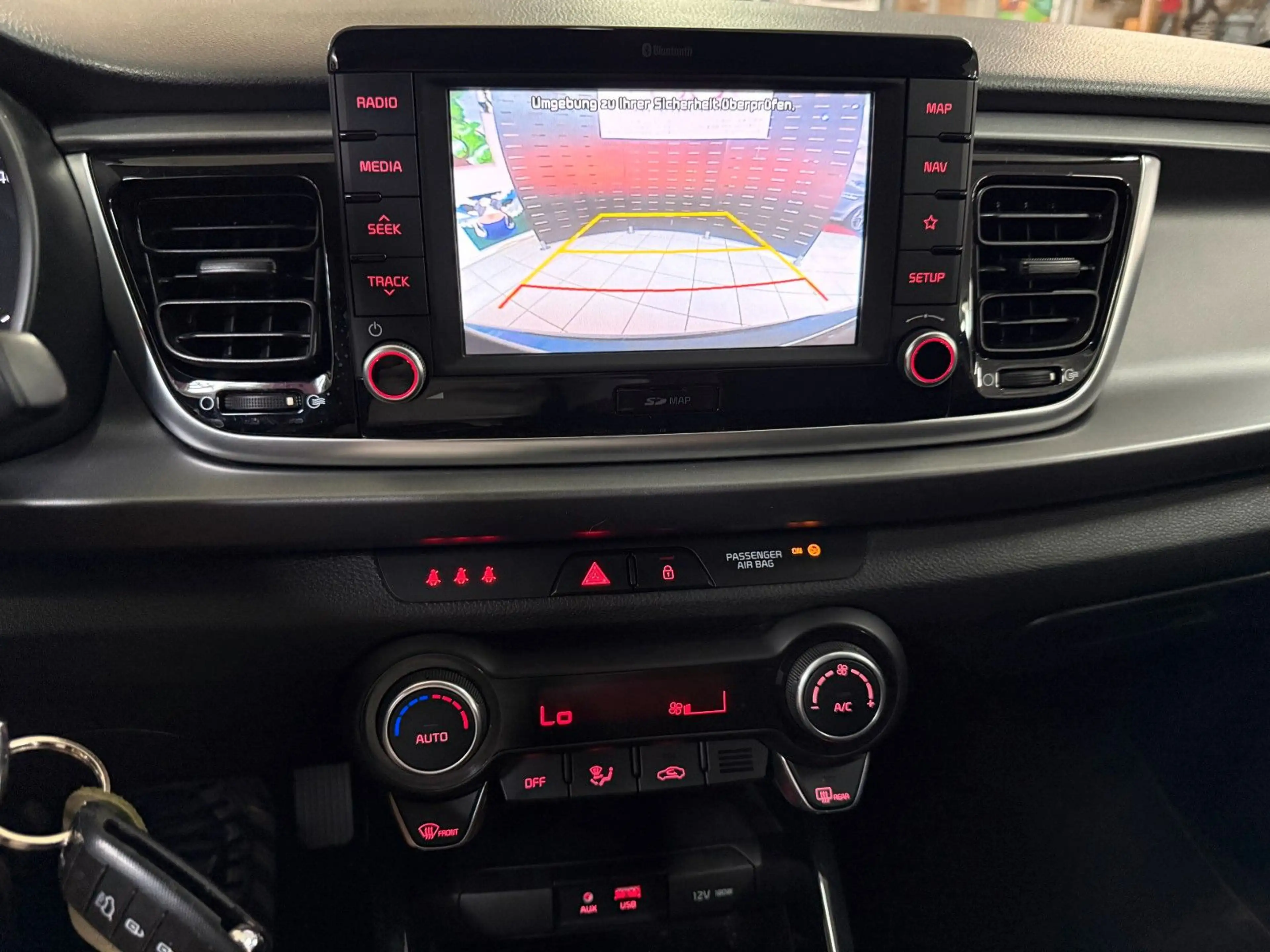 Kia Rio Dream Team 1 Hand Navi Klimaautom. — photo 14