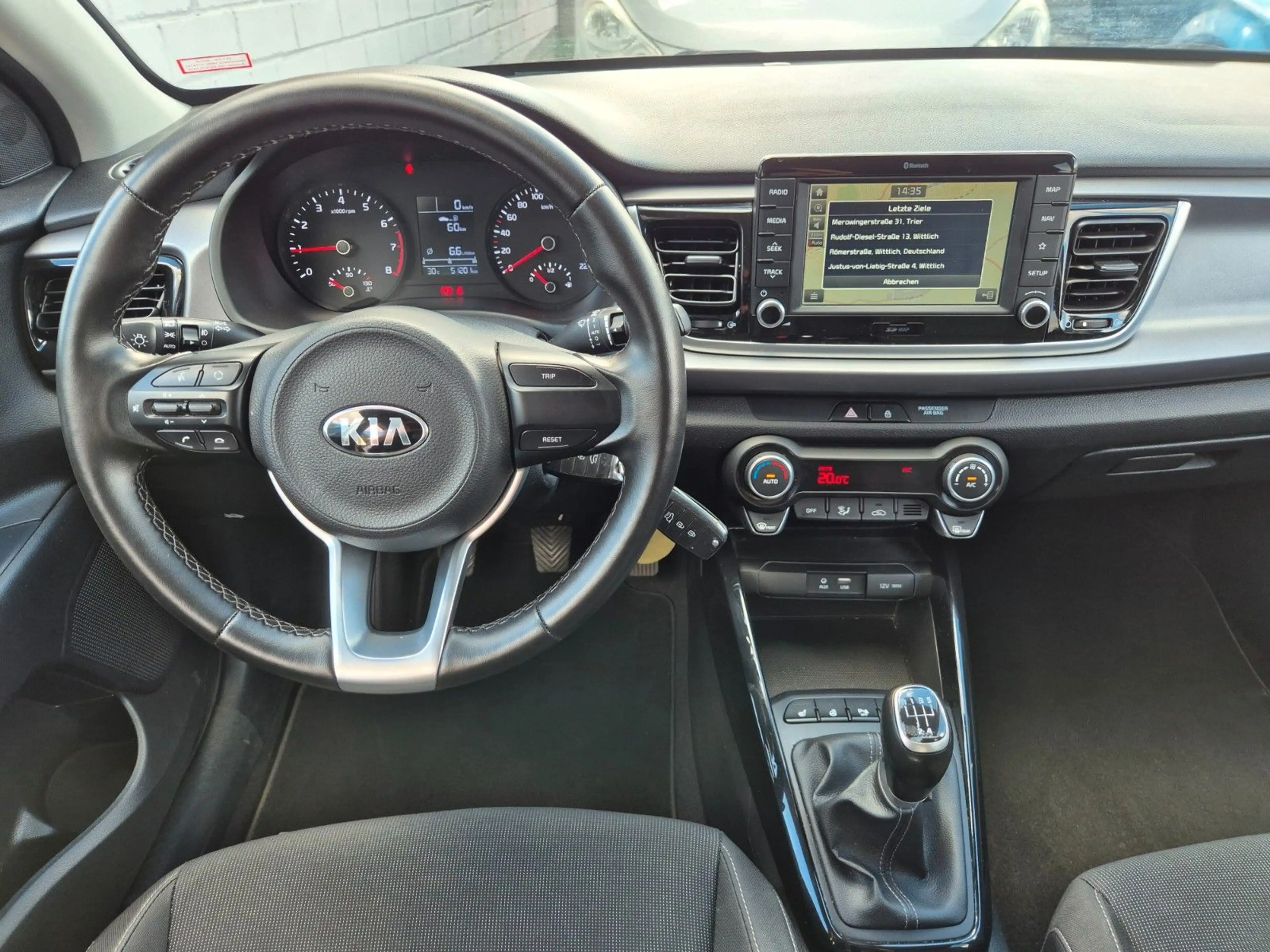 Kia Rio Dream Team 1 Hand Navi Klimaautom. — photo 13