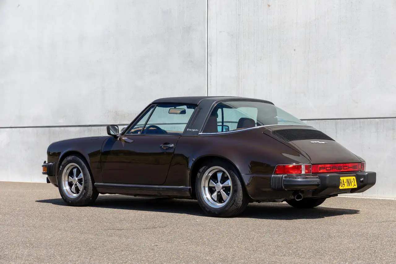 Porsche 992 3.0 SC TARGA, foto 6
