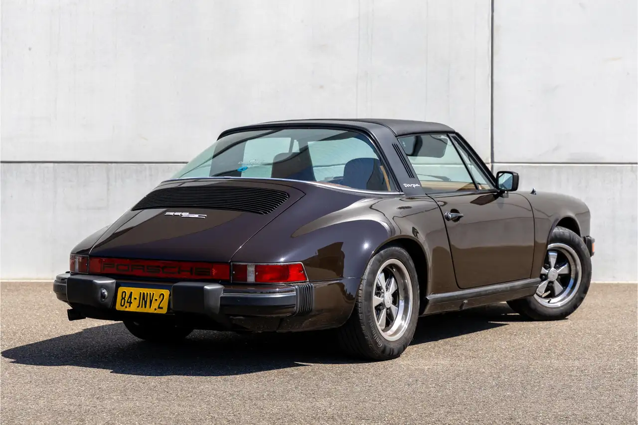 Porsche 992 3.0 SC TARGA, foto 2