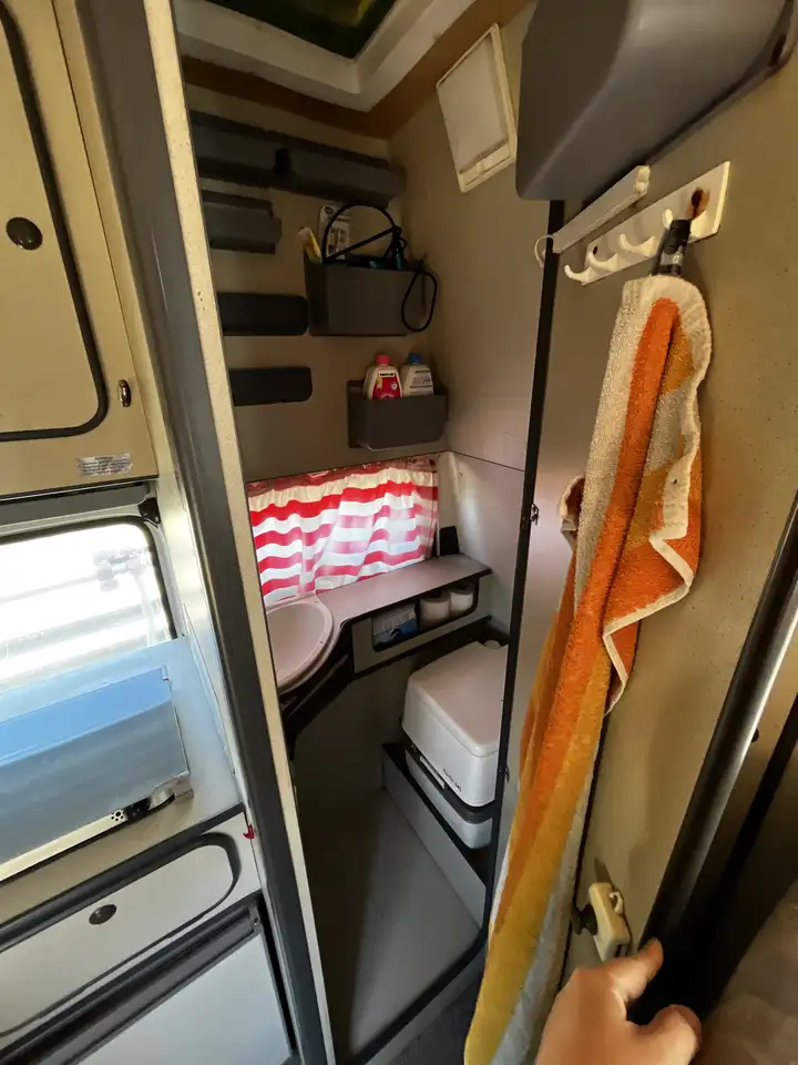 Caravans-Wohnm Cs Reisemobile, foto 5