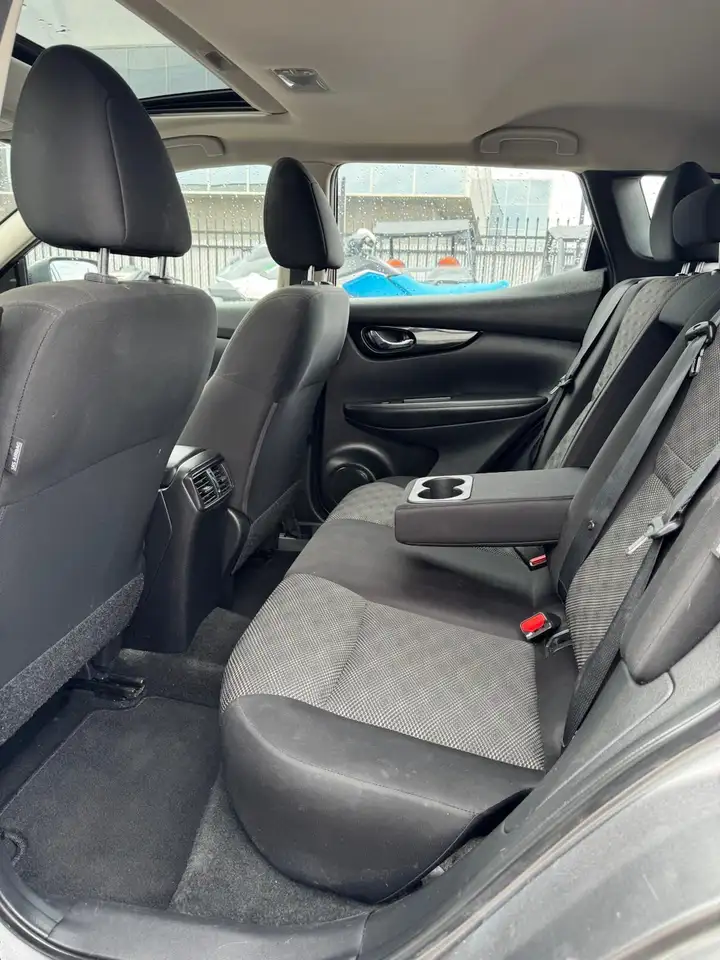 Nissan Qashqai снимка Nissan Qashqai