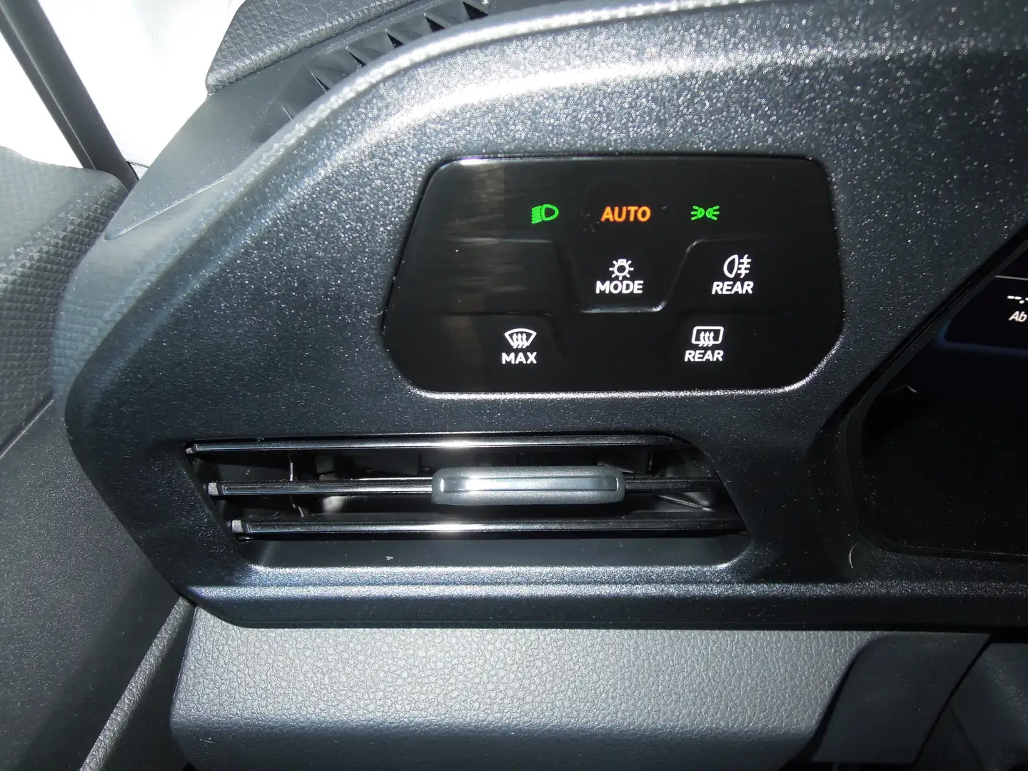 Volkswagen Caddy Cargo KR 2.0 TDi EU-Bestell-Occasion MY2026 Weiß - 2