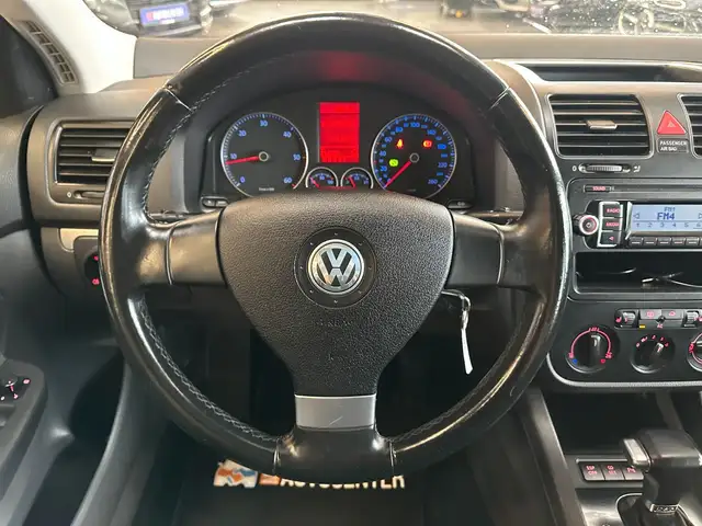 Volkswagen Golf view 7
