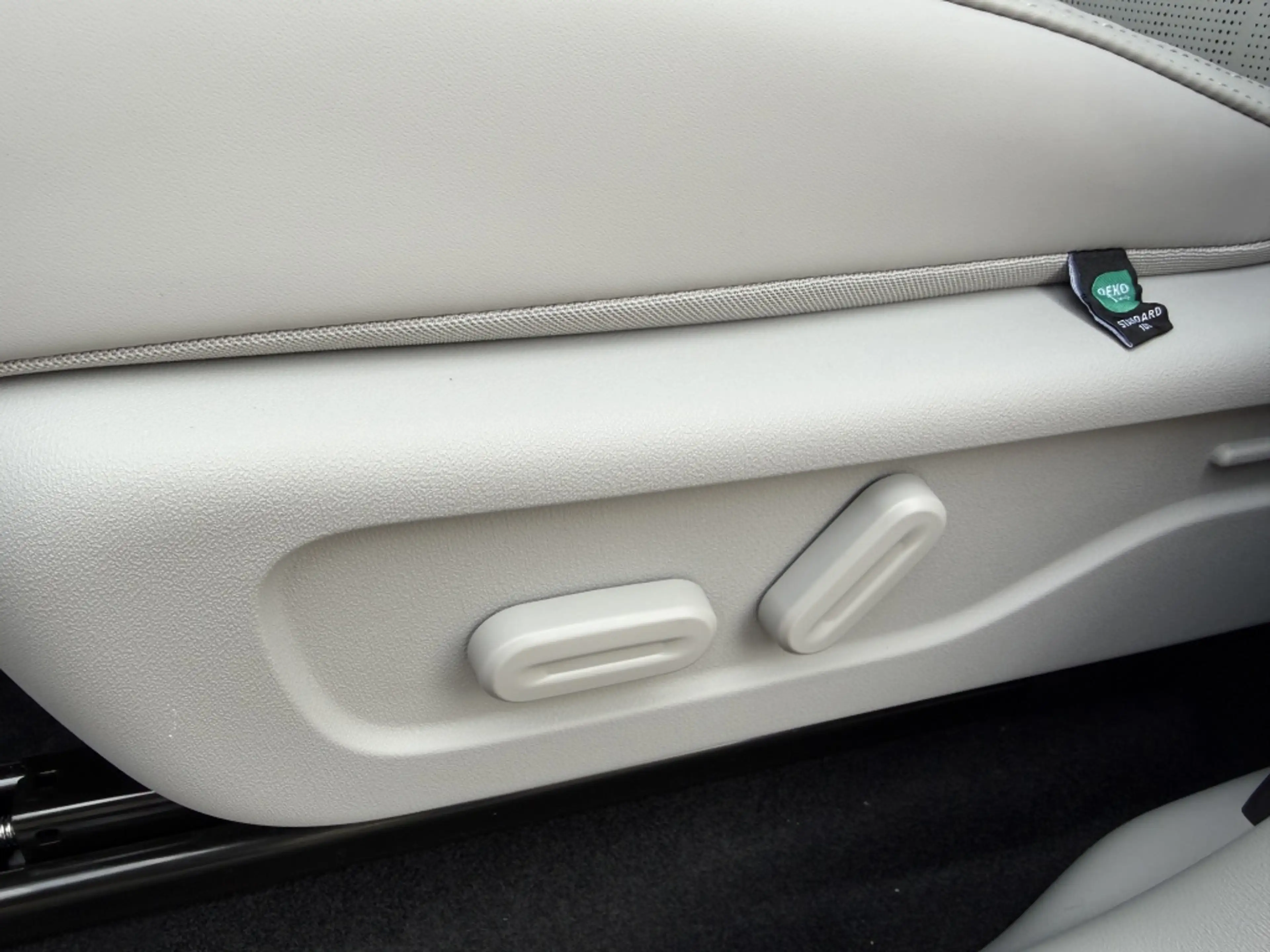 Leapmotor B10 Design ProMax 67.1 Nu te bestellen + Uit voorraad — photo 7