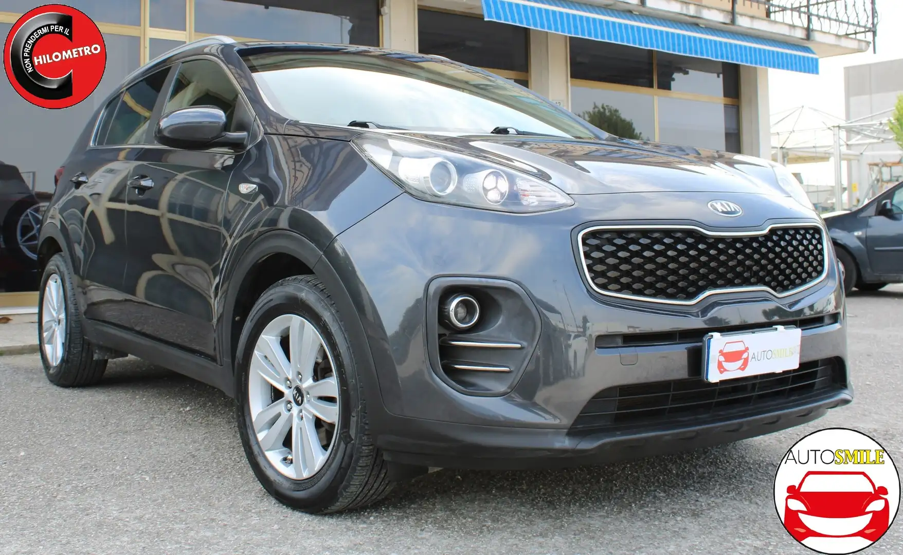Kia Sportage 1.7 crdi STYLE 141 CV DCT7 Gris - 1