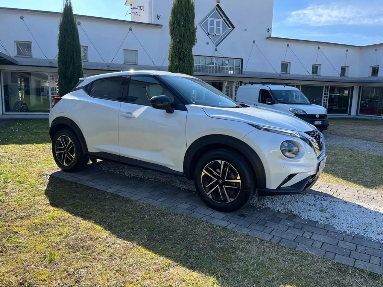 Nissan Juke 1.0 dig-t N-Connecta 114cv dct PRMO GALLOTTI, миниатюра 3