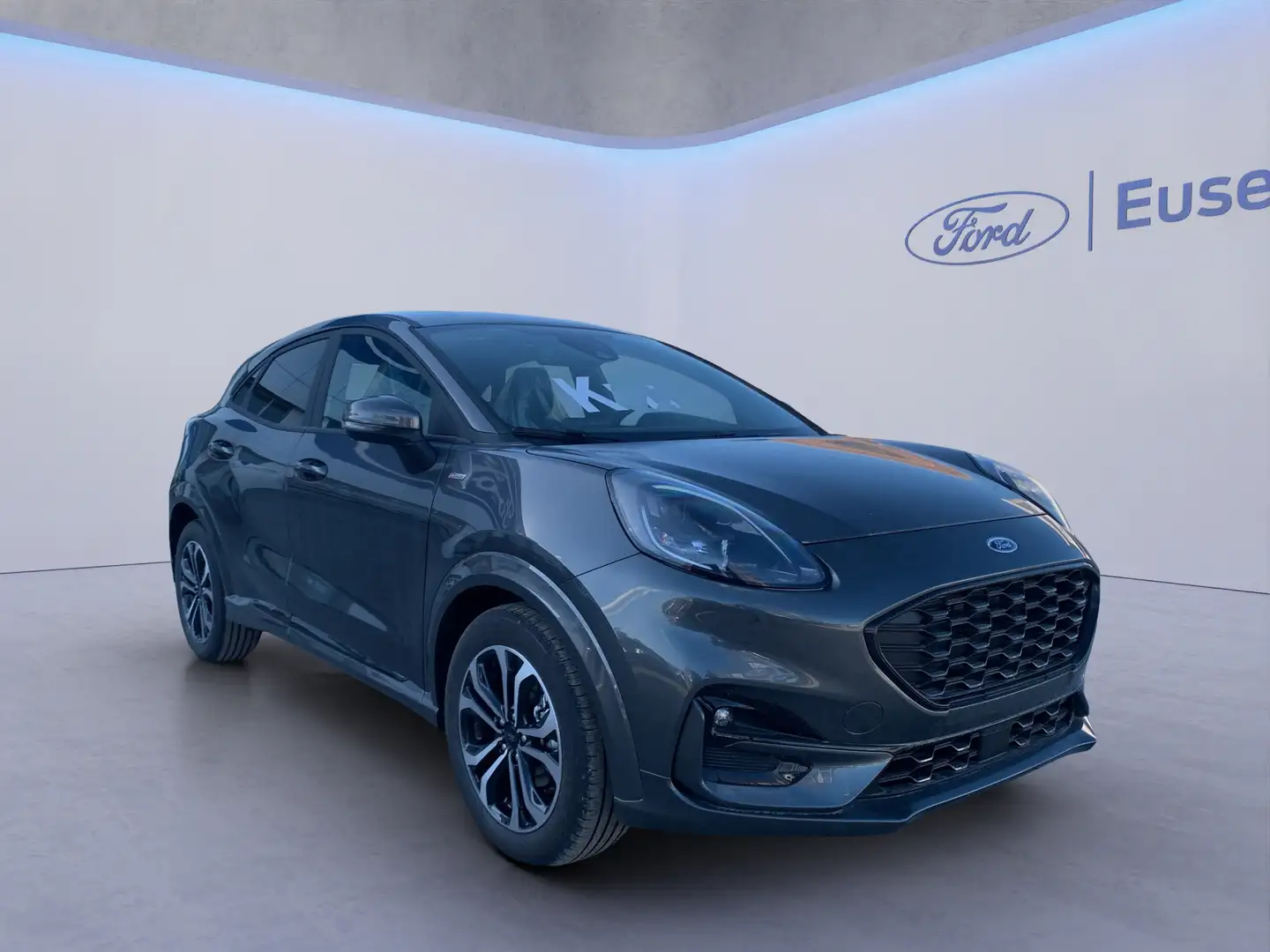 Ford Puma 1.0 EcoBoost Hybrid 125 CV S&S aut. ST-Line Grigio - 1