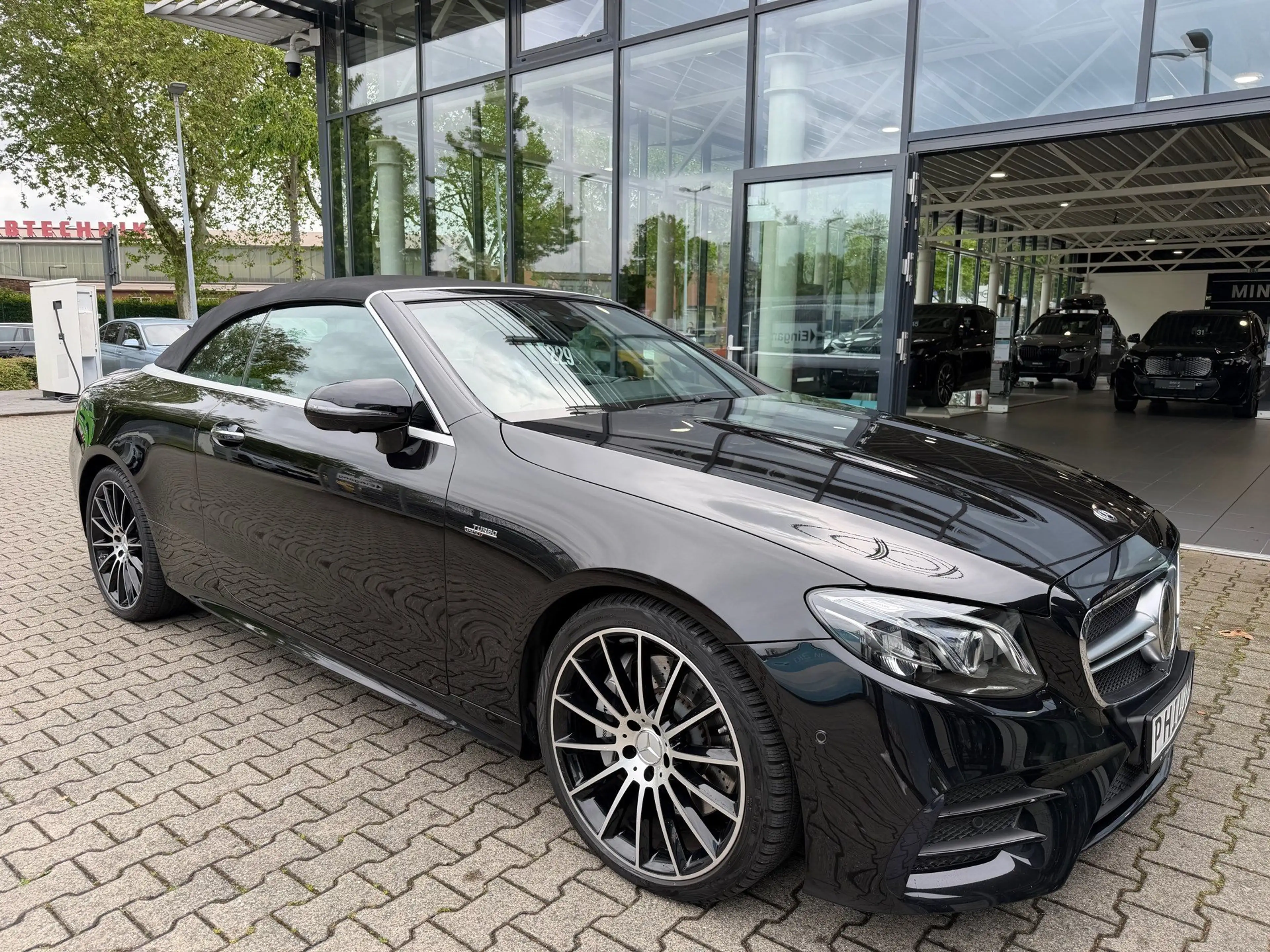 Mercedes-Benz E 53 AMG 4Matic+ Burmester NightPak StHzg Distronic — photo 8