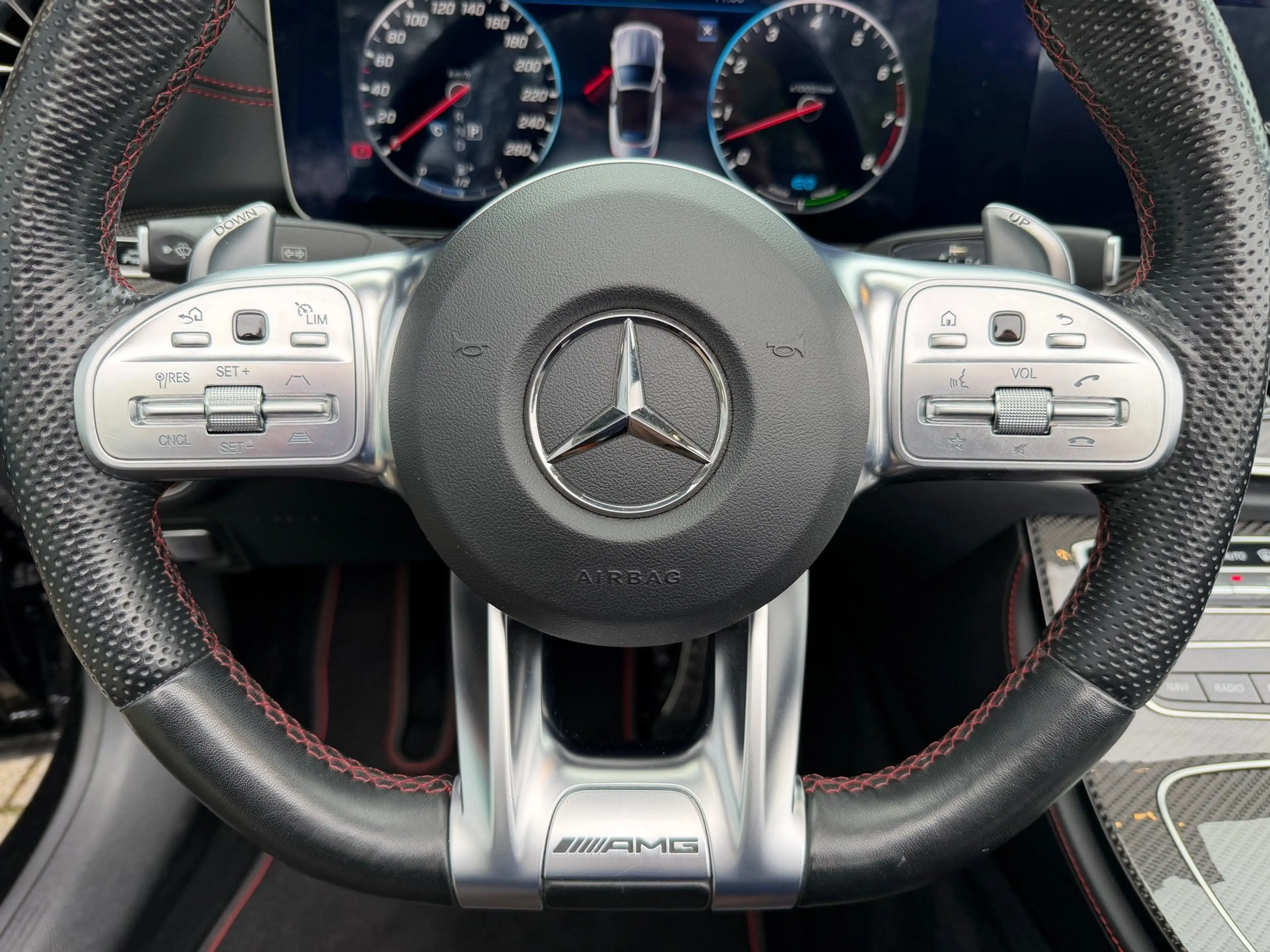Mercedes-Benz E 53 AMG 4Matic+ Burmester NightPak StHzg Distronic — photo 17