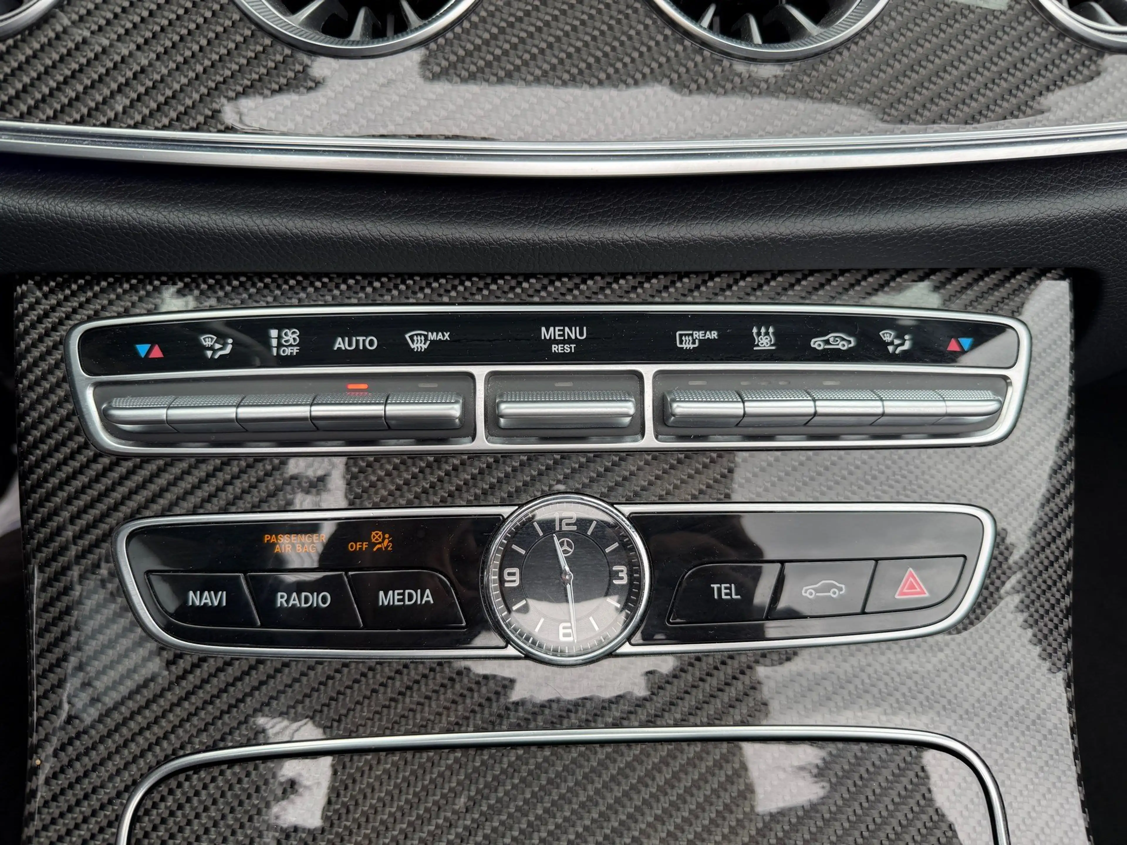 Mercedes-Benz E 53 AMG 4Matic+ Burmester NightPak StHzg Distronic — photo 26