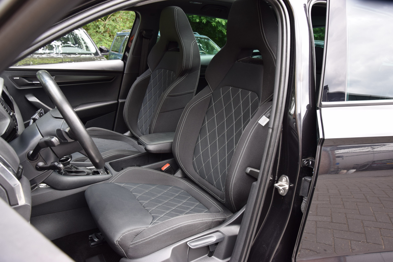 Skoda Karoq 2.0 TSI 4x4 Sportline Business DSG Automaat | BOVA — photo 11