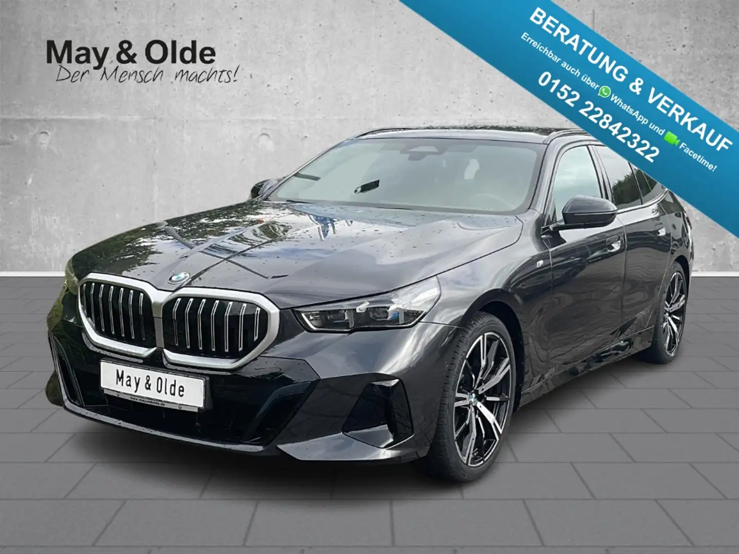 BMW 520 i Touring M Sport AHK Navi HarmanKardon SHZ LED Grau - 1