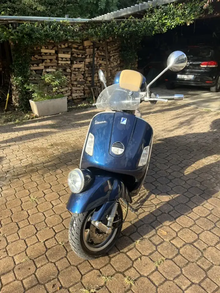 Vespa GTV 250