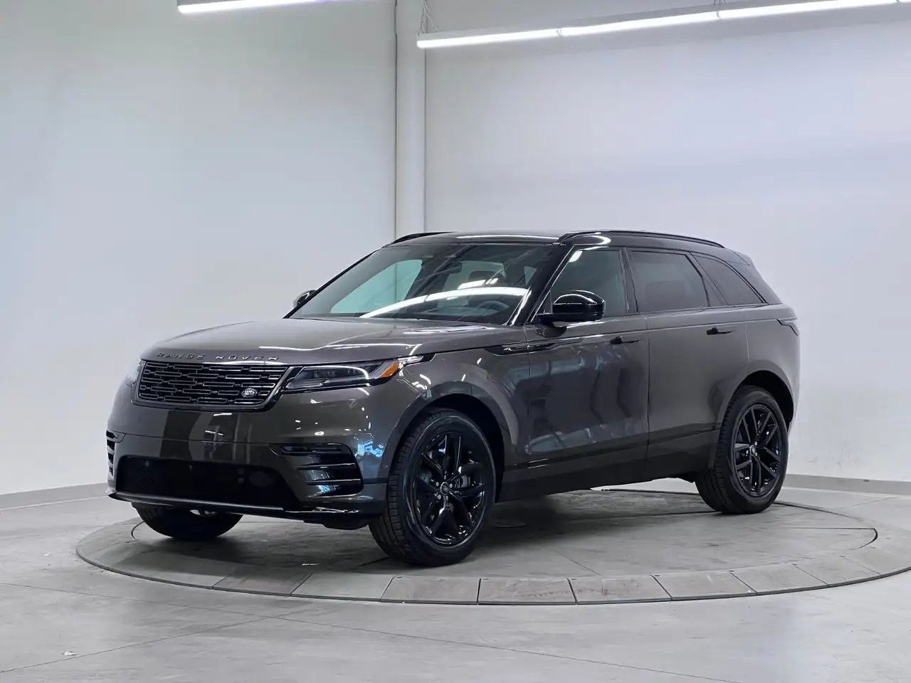 2026 Land Rover Range Rover Velar