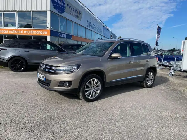 Volkswagen Tiguan 2.0 TDI 177 SPORTLINE 4MOTION + TOIT OUVRANT + RADARS DE RECUL