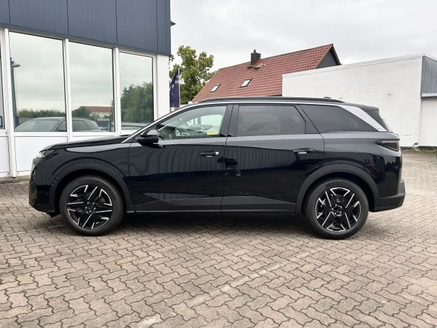 Peugeot 5008 Hybrid 145 e-DSC6 Allure*SUMMER-SALE* Schwarz - 2