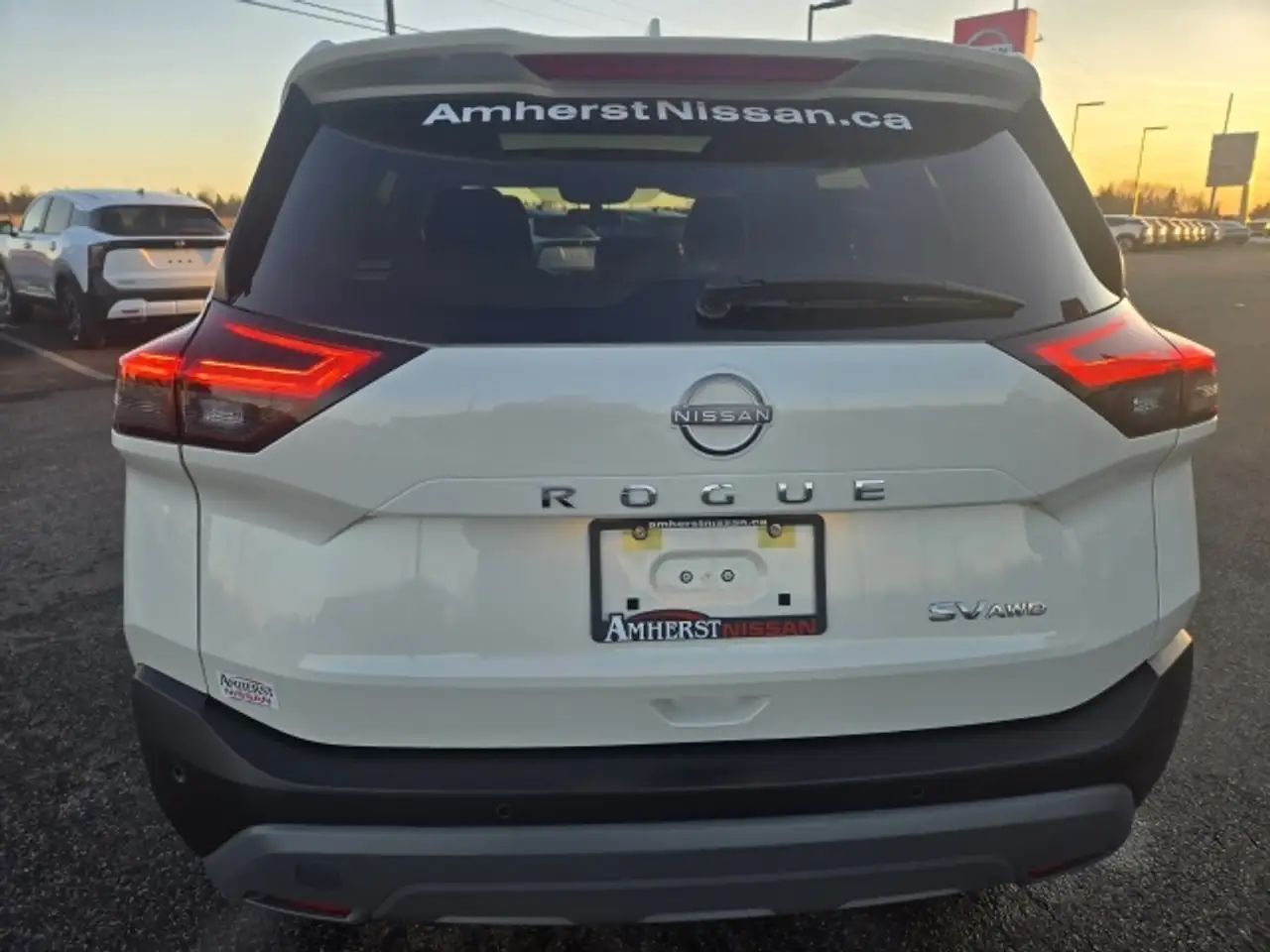 Nissan Rogue снимка Nissan Rogue