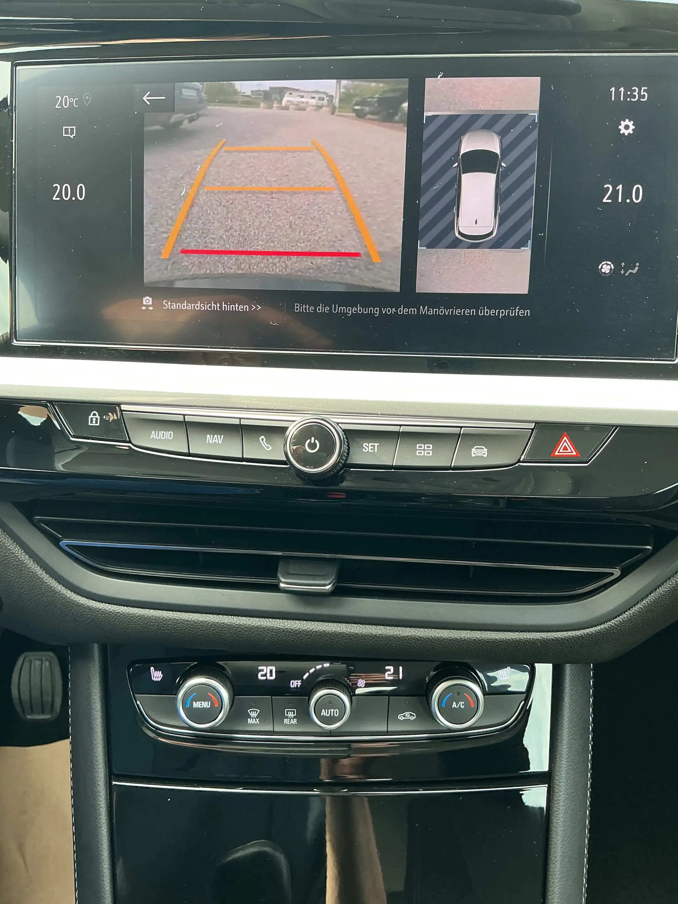 Opel Grandland X GS Line — photo 12