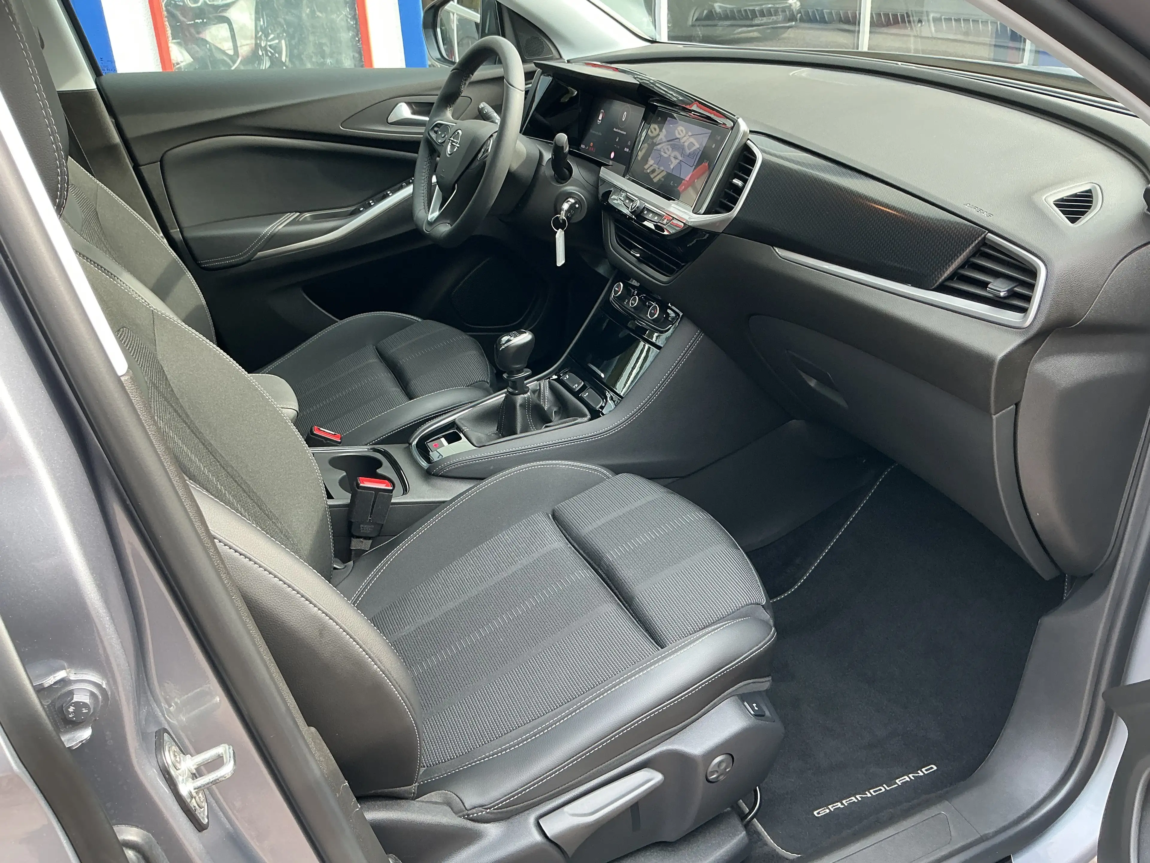 Opel Grandland X GS Line — photo 5