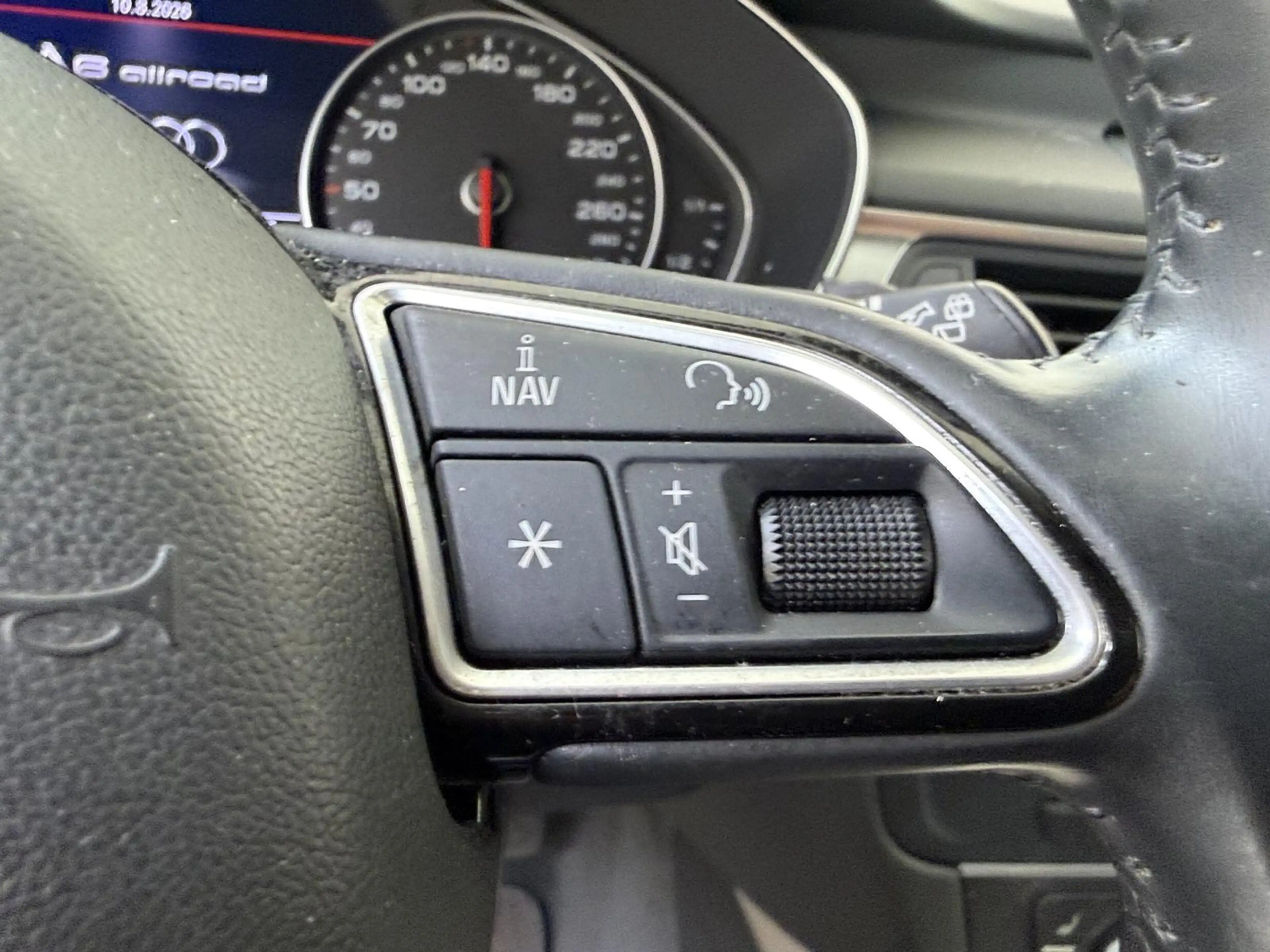 Audi A6 allroad quattro BOSE,BI-XENON,MEMO,TEMPO,LUFT — photo 12
