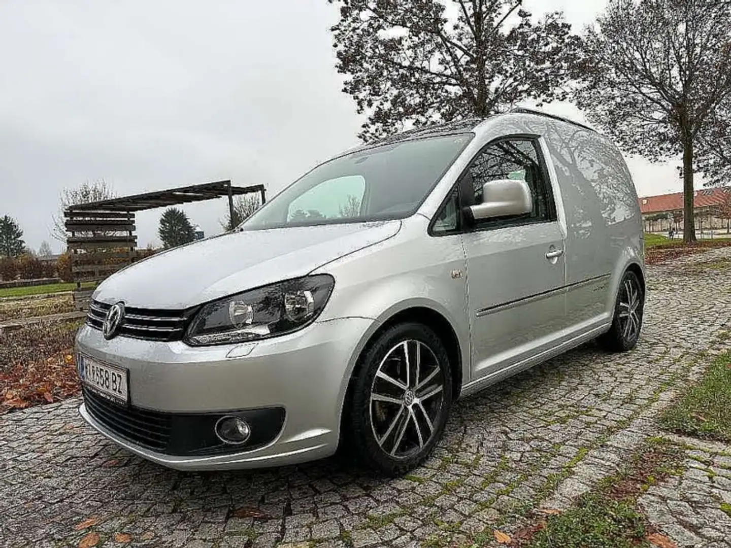 Volkswagen Caddy Kastenwagen Edition 30 1,6 TDI BMT DPF DSG Silber - 2