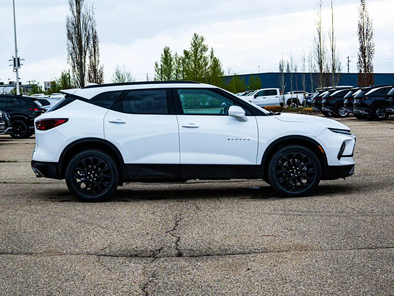 Chevrolet Blazer снимка Chevrolet Blazer