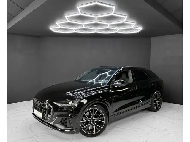 Audi SQ8 4.0 TFSI / MATRIX / B&O / PANO / HEAD-UP / 360°