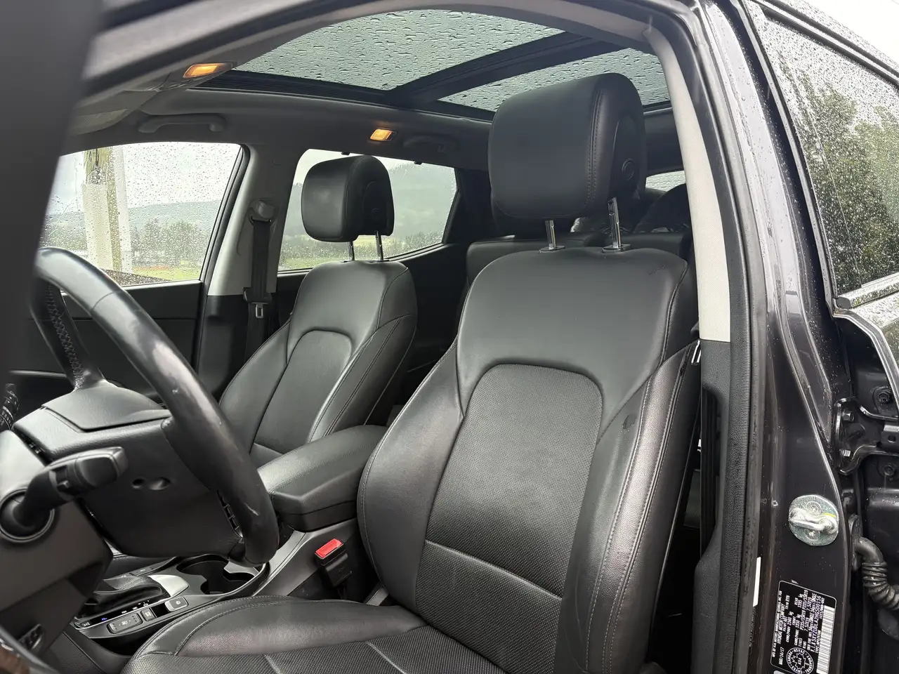 Hyundai SANTA FE снимка Hyundai SANTA FE