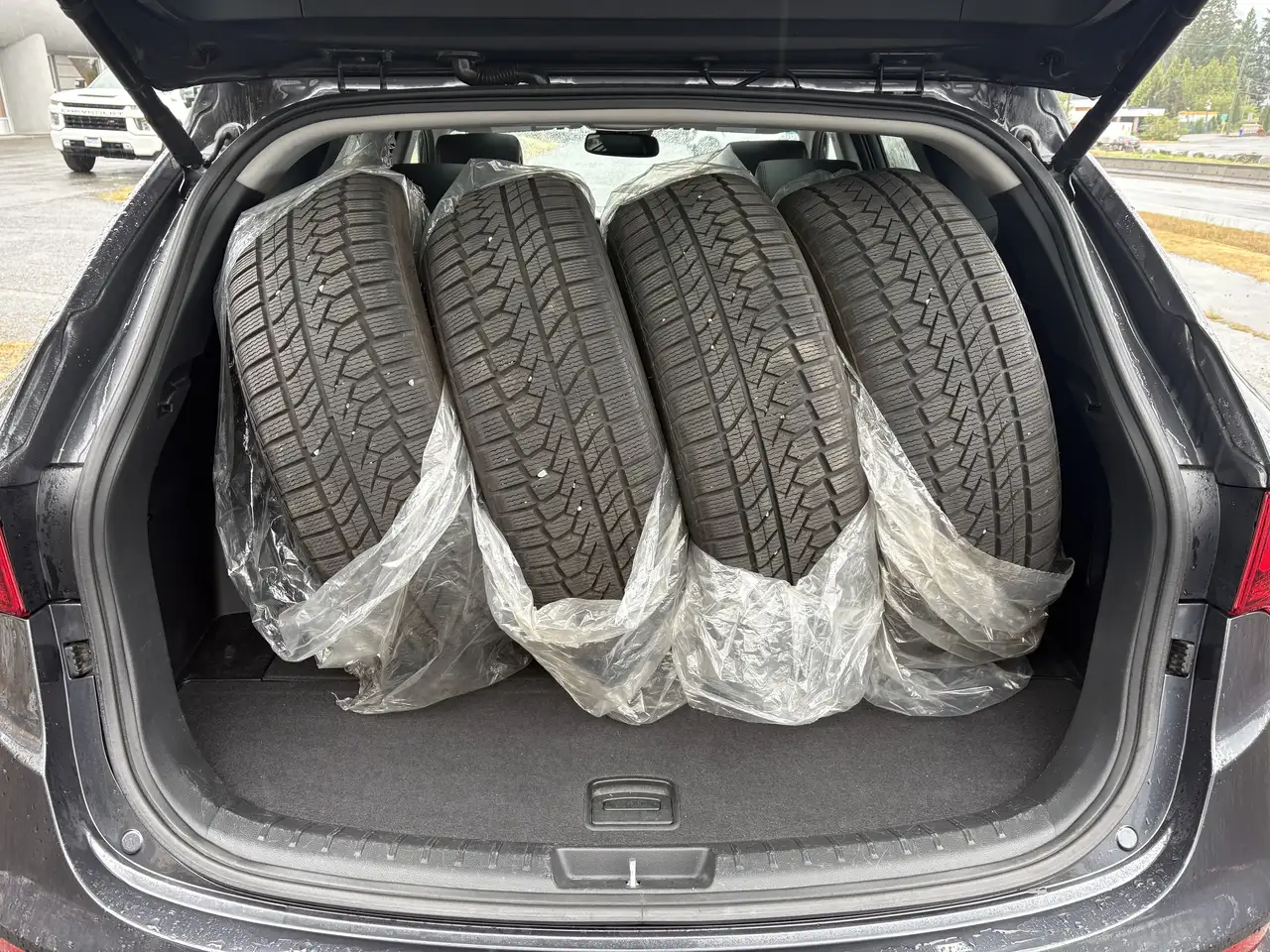 Hyundai SANTA FE снимка Hyundai SANTA FE