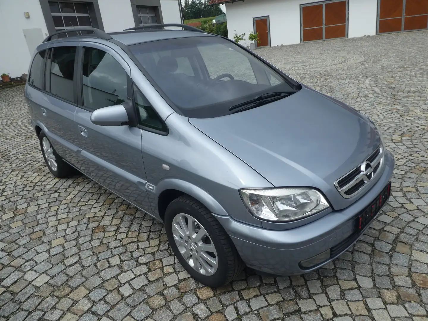 Opel Zafira 1.8 Elegance*AHK*TÜV NEU*7SITZE* Azul - 1