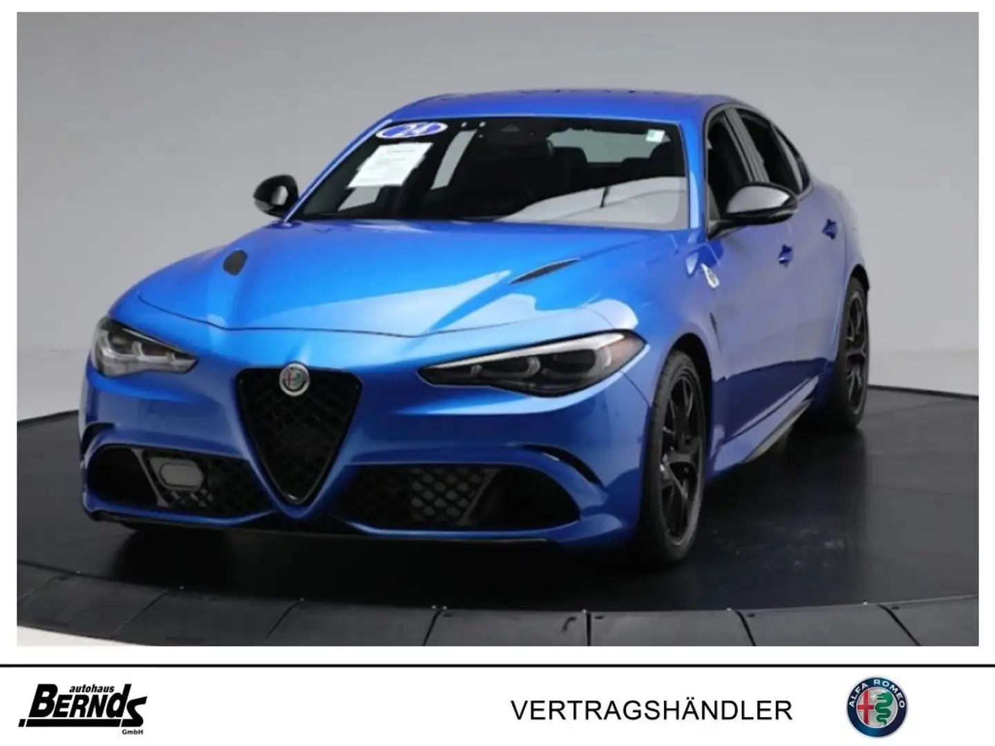 Alfa Romeo Giulia 2.9 V6 Bi-Turbo Quadrifoglio MY24 TECHNOLOGIE-P Blauw - 1