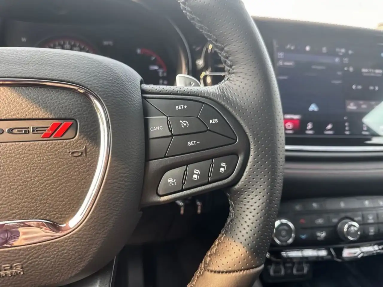 Dodge Durango снимка Dodge Durango