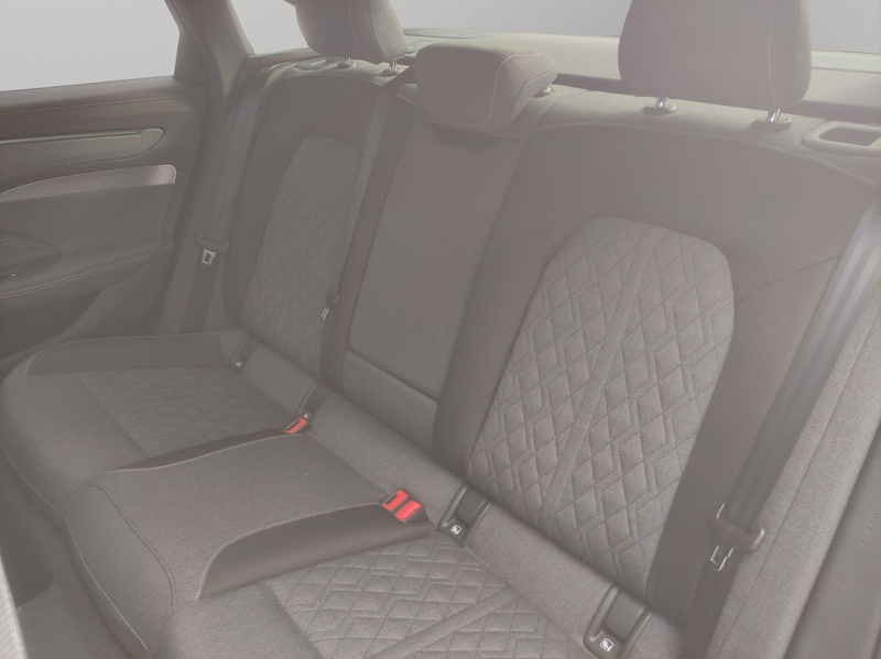 Audi A6 Limousine Matrix HUD Luft 2.0 TDI quattro 150 k... — photo 13