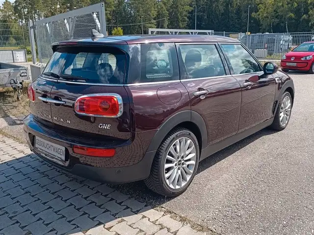MINI One Clubman KEYLESS GO/NAVI/SHZ/PDC/TOP!!