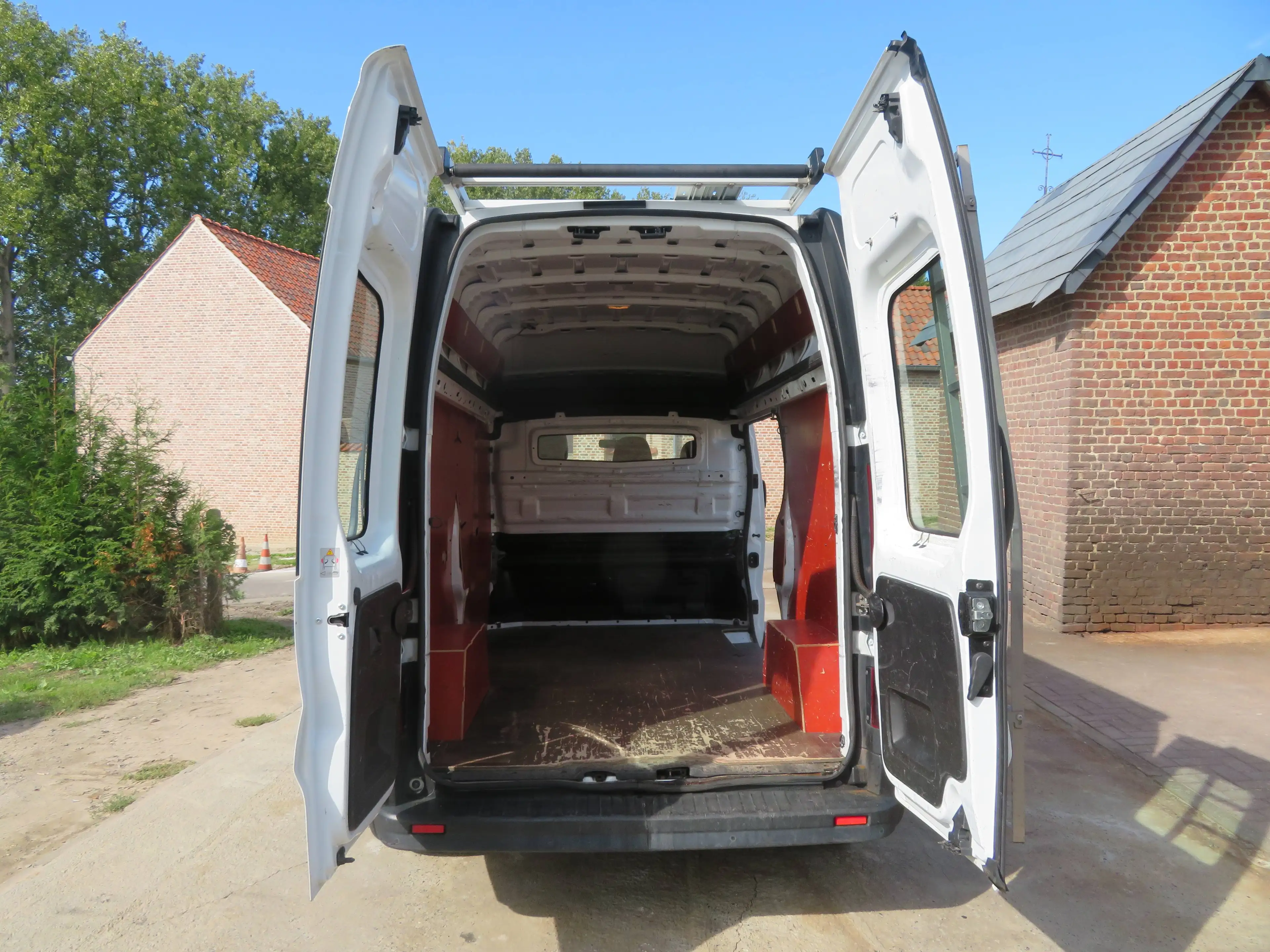 Renault Trafic 2.0dCi - L2H2 Dakdrager — photo 10
