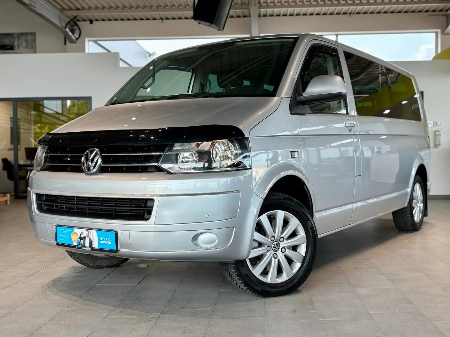 Volkswagen T5 Multivan Comfortline Lang *8-Sitzer*AHK*PDC* Plateado - 1