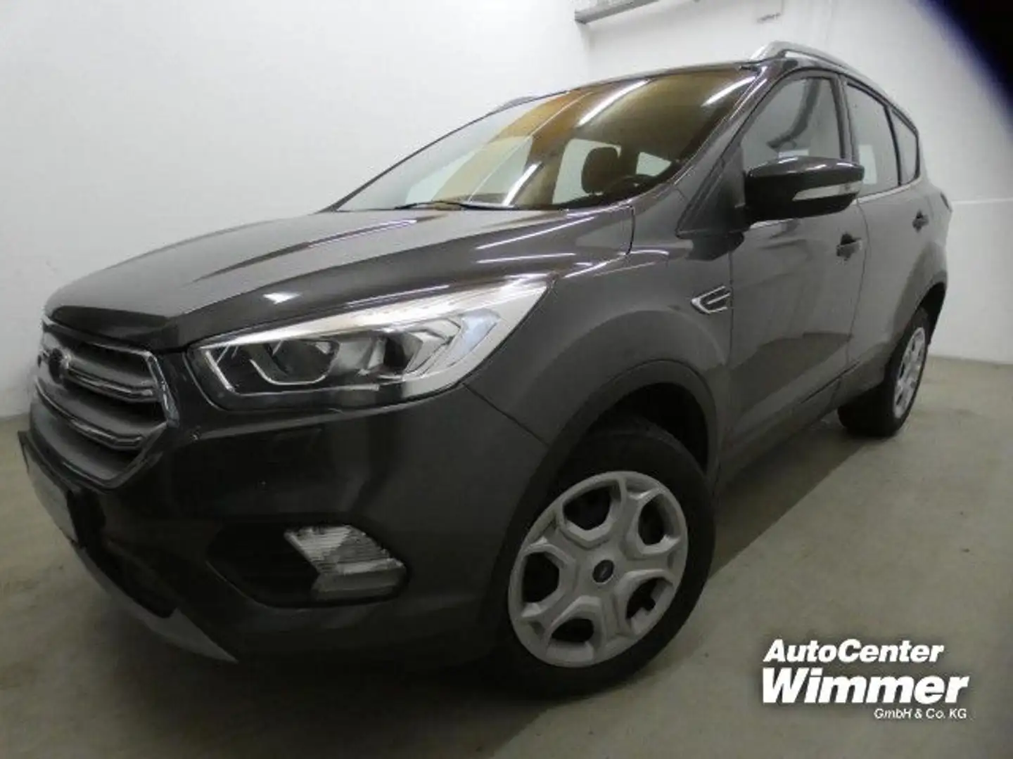 Ford Kuga 2.0 TDCi 4x4 Cool & Connect Grey - 2