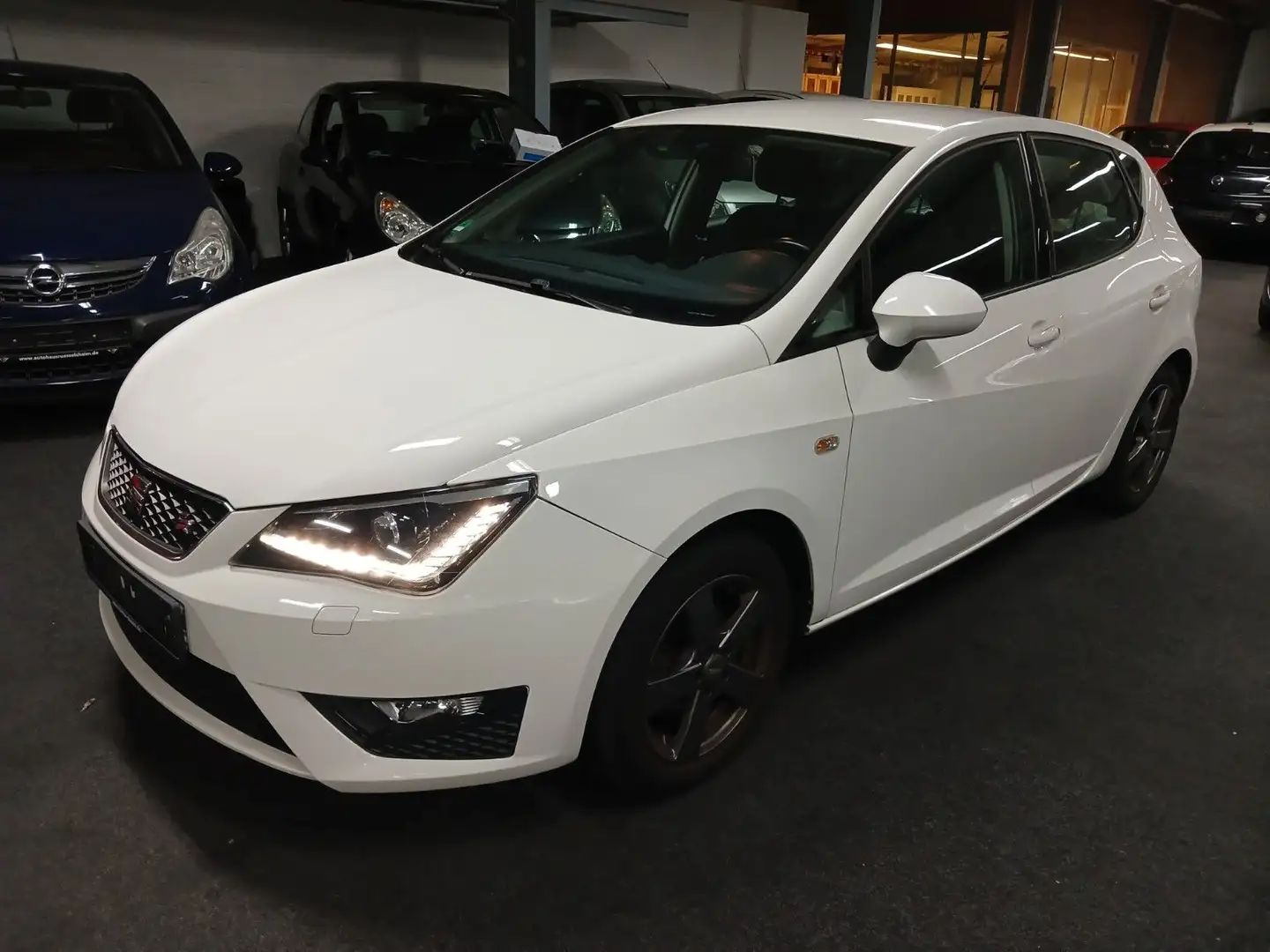 SEAT Ibiza FR PAKET PLUS  TOP!   8XALU SR WR NAVI Weiß - 2