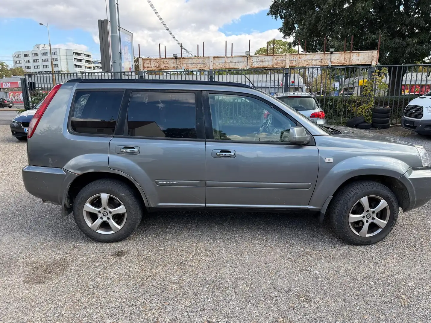 Nissan X-Trail 2.2 dCi 4x4 Edition Elegance - 2
