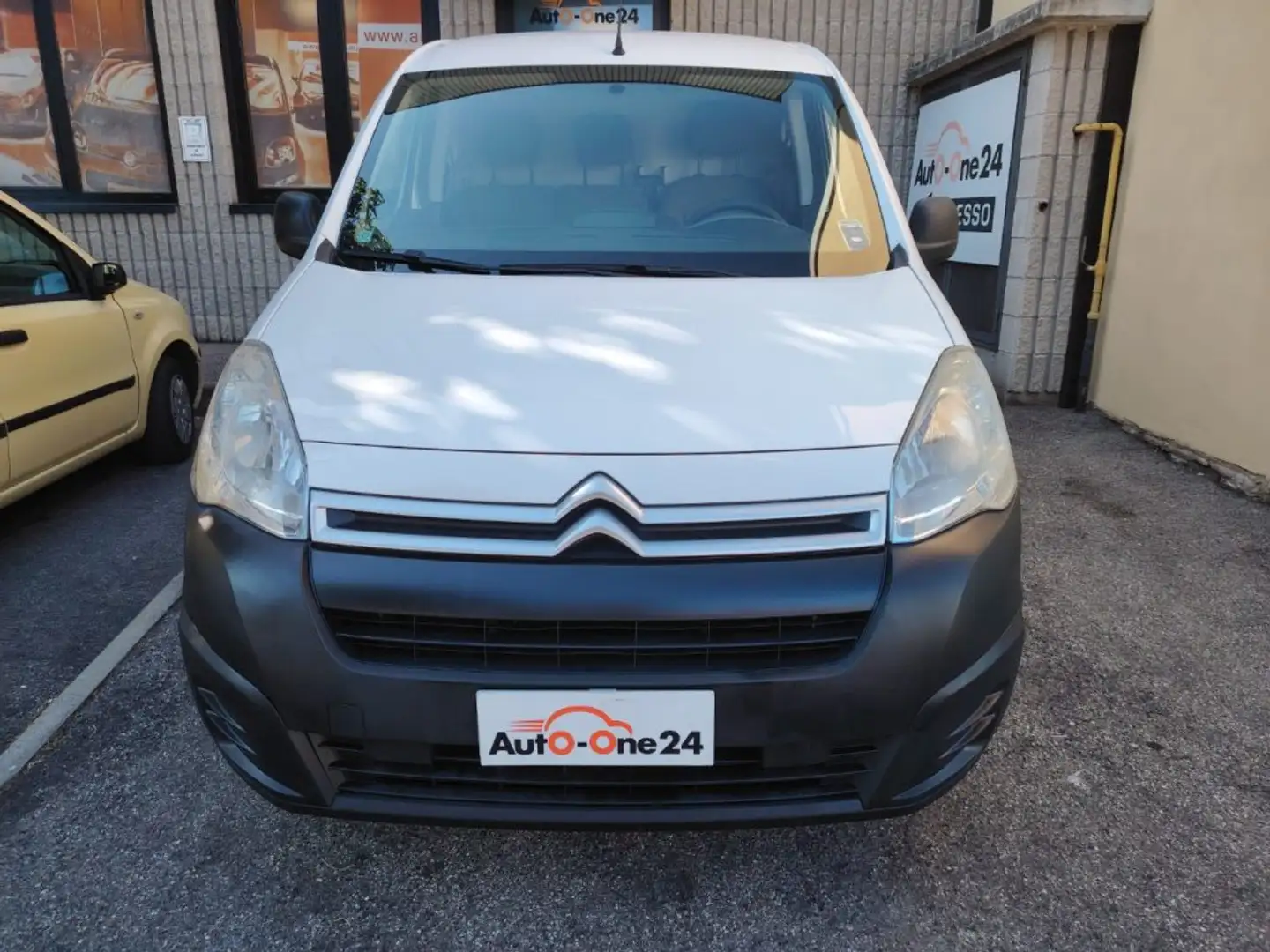 Citroen Berlingo BlueHDi 100  Van 3 posti Club L1 IVA INCLUSA White - 2