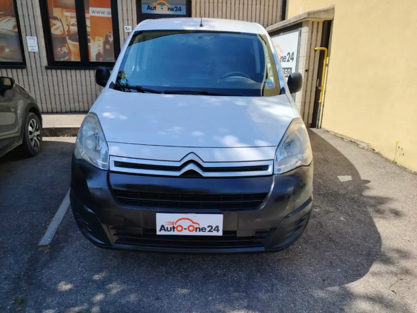 Citroen Berlingo BlueHDi 100  Van 3 posti Club L1 IVA INCLUSA Blanc - 2